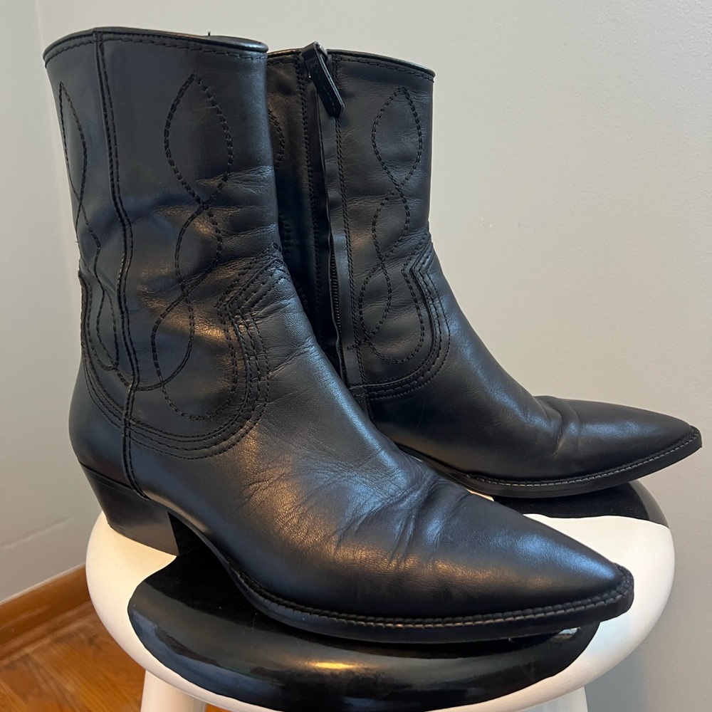 Massimo Dutti Zip Up pointed toe cowboy boots